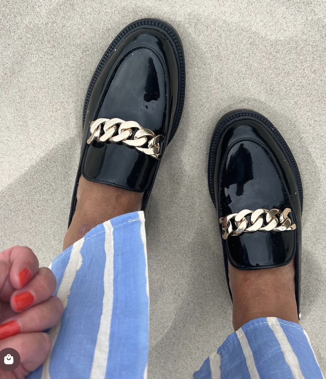 Aware Loafers BLACK PATENT