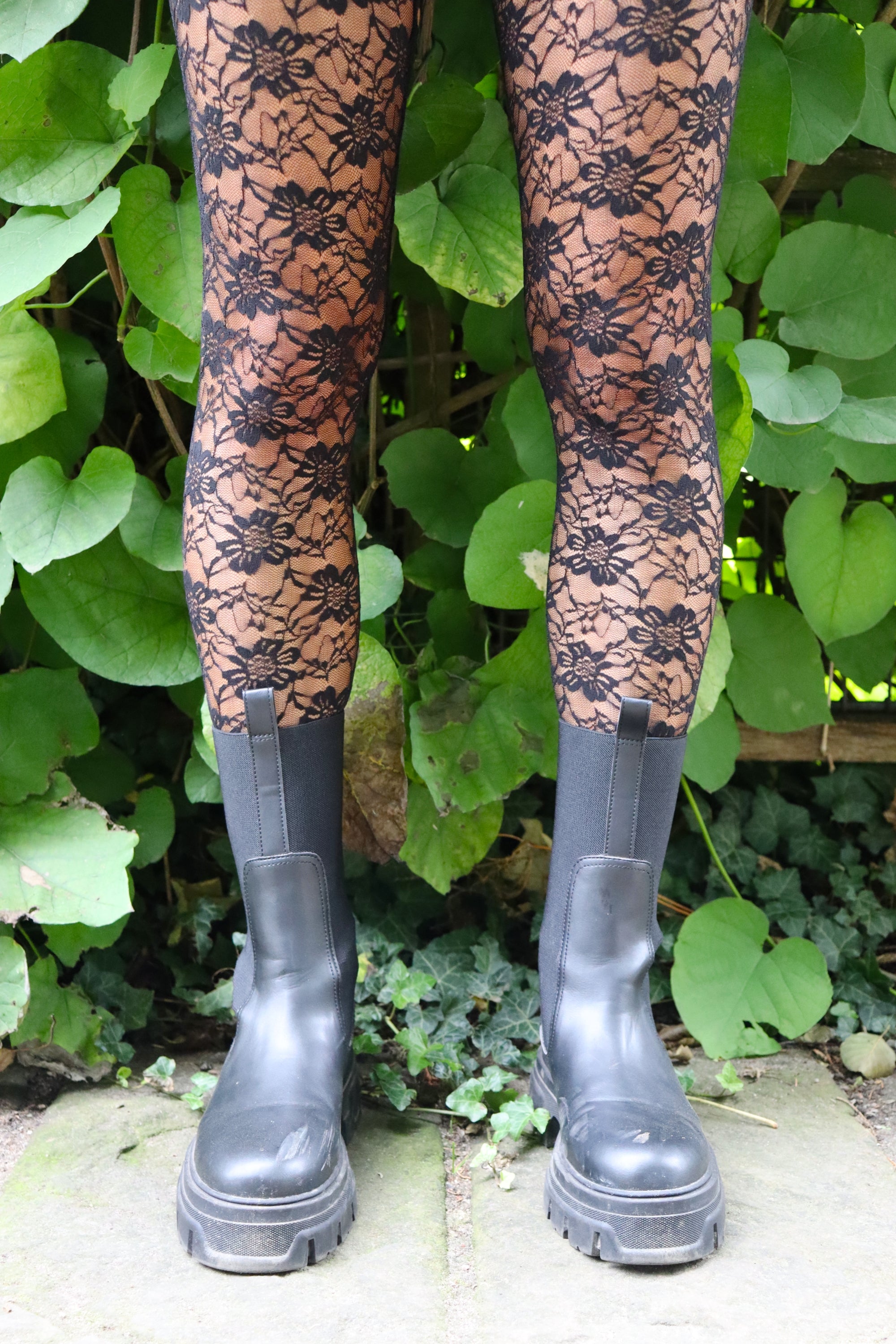 Isa Leggings FLOWER LACE | Leggings & tights | MetteP Shop